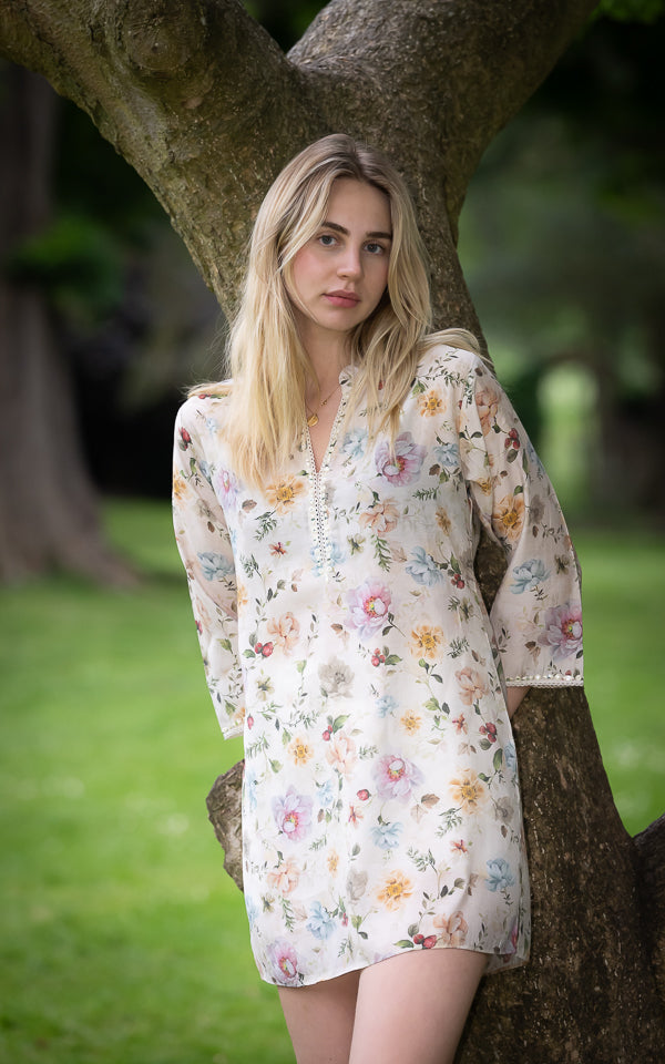 Beige cotton silk kaftan by Kaminee
