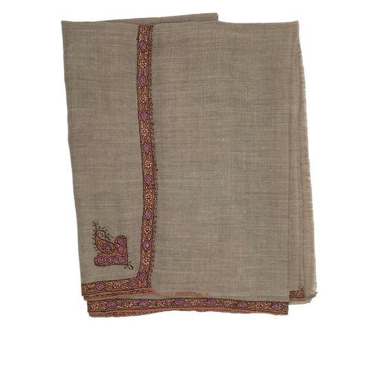 Beige pure cashmere stole with subtle paisley hand embroidery